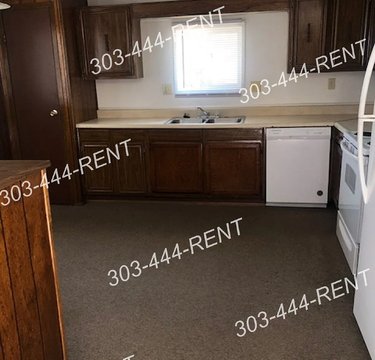3 bed, 1.0 bath, 924 sqft, $1,445 — Photo 1