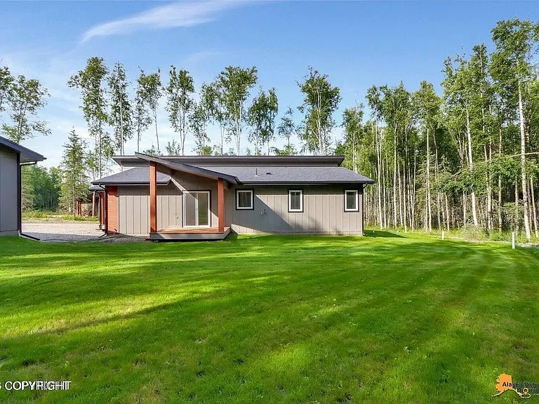 4251 W Ose St — Photo 25