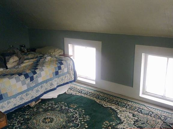 Front bedroom