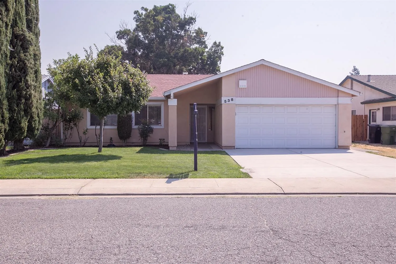 538 Dixie Ln photo 1