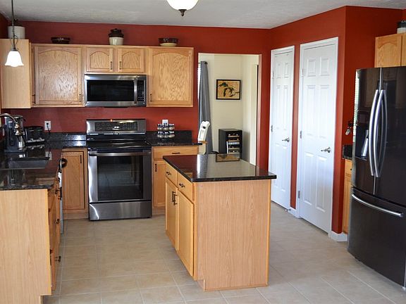 4th image of 7838 Callisto Dr