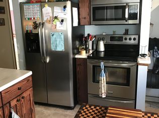 750 E Maxlow Ave, Hazel Park, MI 48030