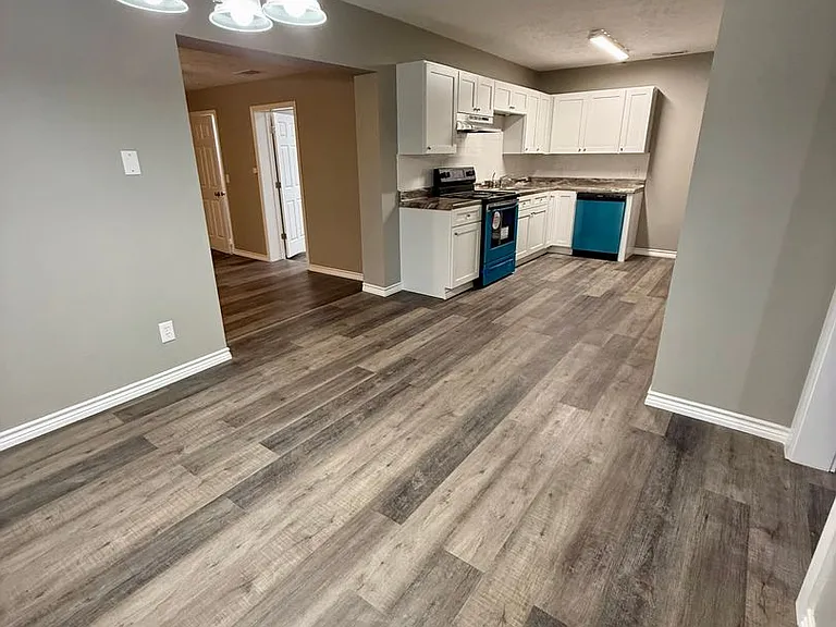 3602 Belmont Ave — Photo 16