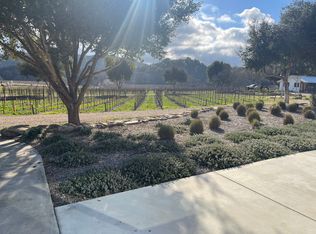 4060 Vineyard Dr, Paso Robles, CA 93446
