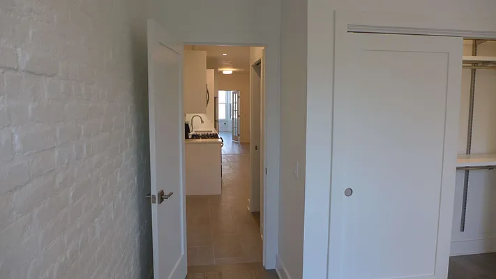 Rented by Garfield Realty  | media 17