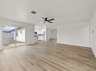 7034 W PALO VERDE Avenue, Peoria, AZ 85345