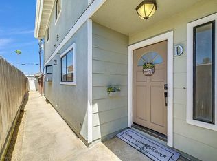 334 Ogle St APT D, Costa Mesa, CA 92627