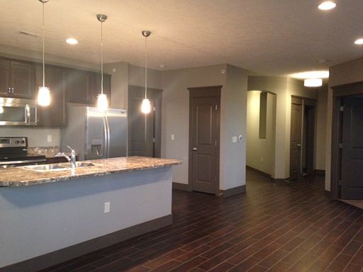 2nd image of 1004 N 192nd Ct APT 326