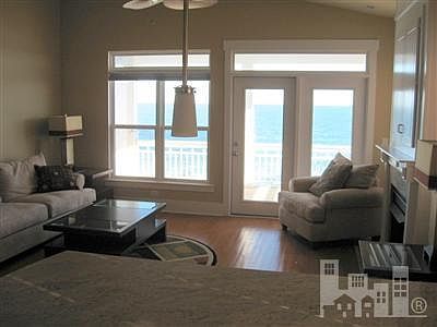 3rd image of 1602 N Carolina Beach Avenue #2