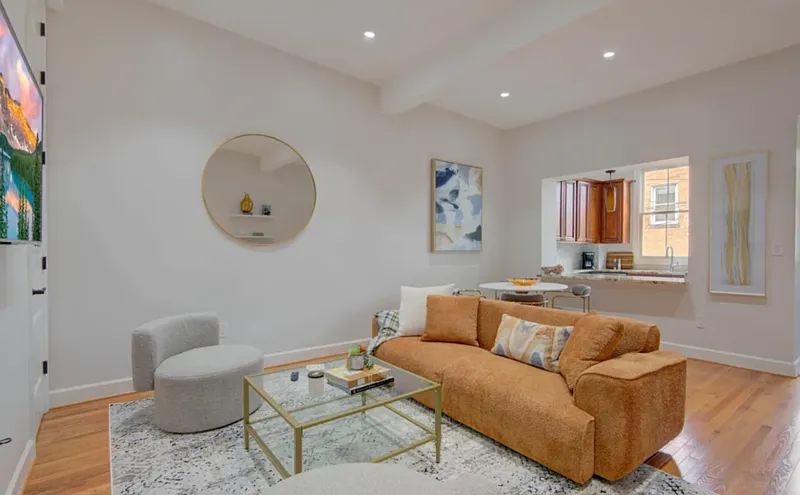 1 bed, 1.0 bath, 650 sqft, $1,995 — Photo 3