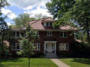 1141 Sheridan Rd, Wilmette, IL 60091