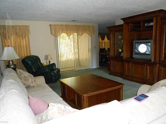 4th image of 1217 Waters Edge Dr #17D