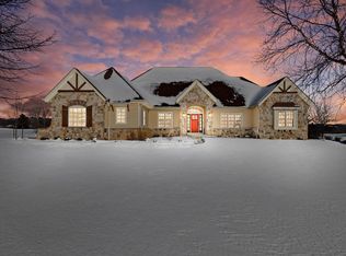 102 Legend Way, Wales, WI 53183