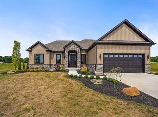 6120 Century Blvd, Canfield, OH