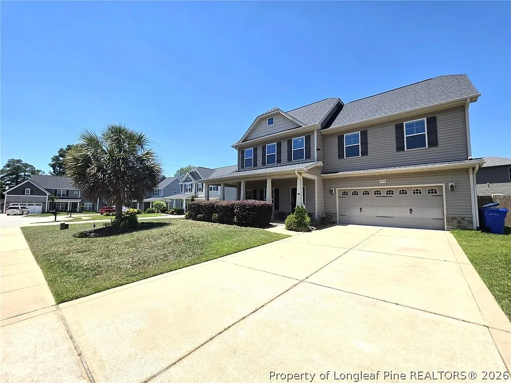 4 bed, 3.5 bath, 2622 sqft, $2,500 — Photo 2