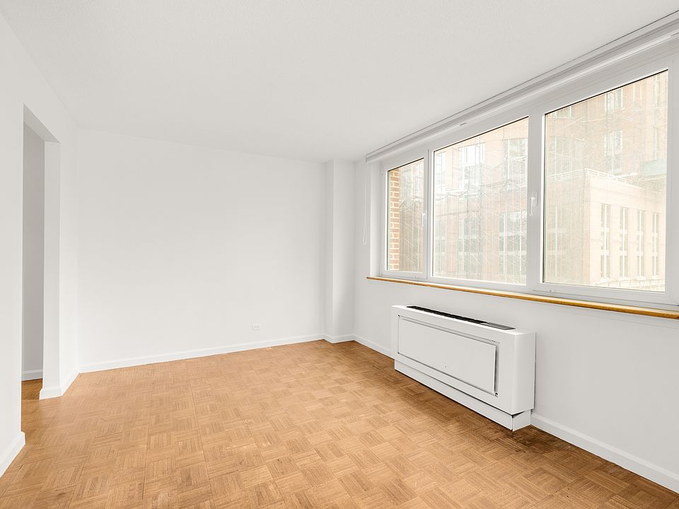 1st image of 45 W 67th St APT 11D