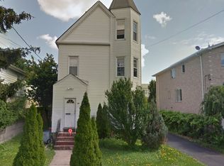 231 Columbus Pl APT 2, Cliffside Park, NJ 07010