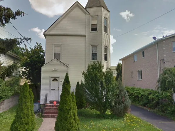 231 Columbus Pl APT 2, Cliffside Park, NJ 07010