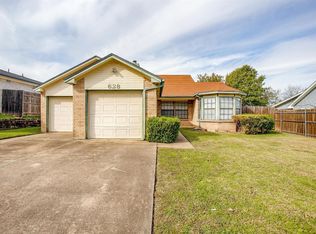 628 Little Fox Ln, Fort Worth, TX 76108