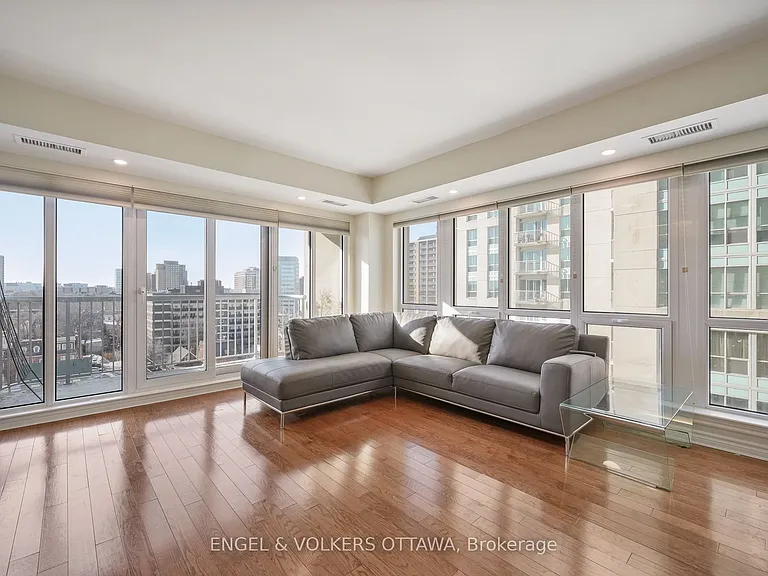234 Rideau St #1112 — Photo 9