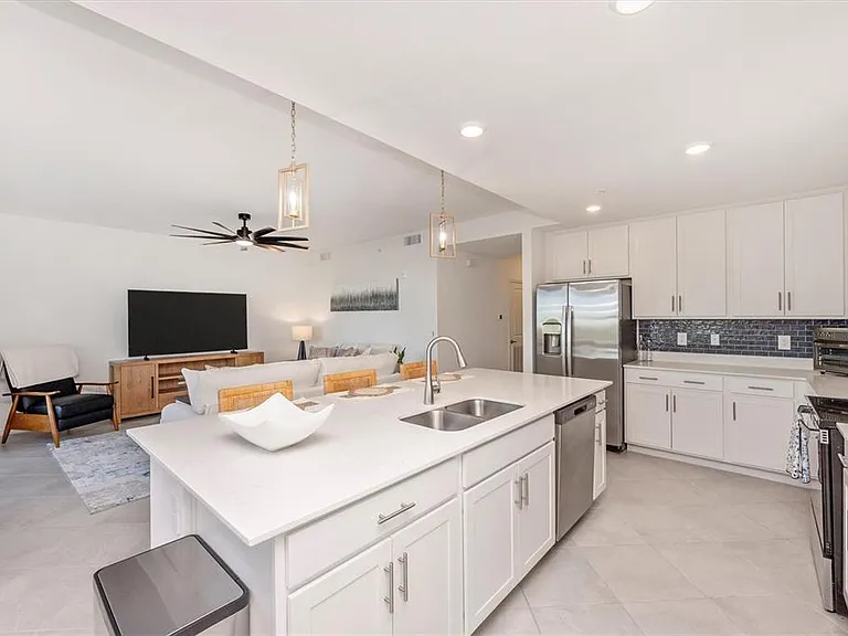 17625 Opal Sand Dr #207 — Photo 11