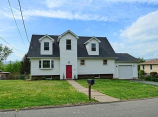 258 Gedding St, Avoca, PA 18641