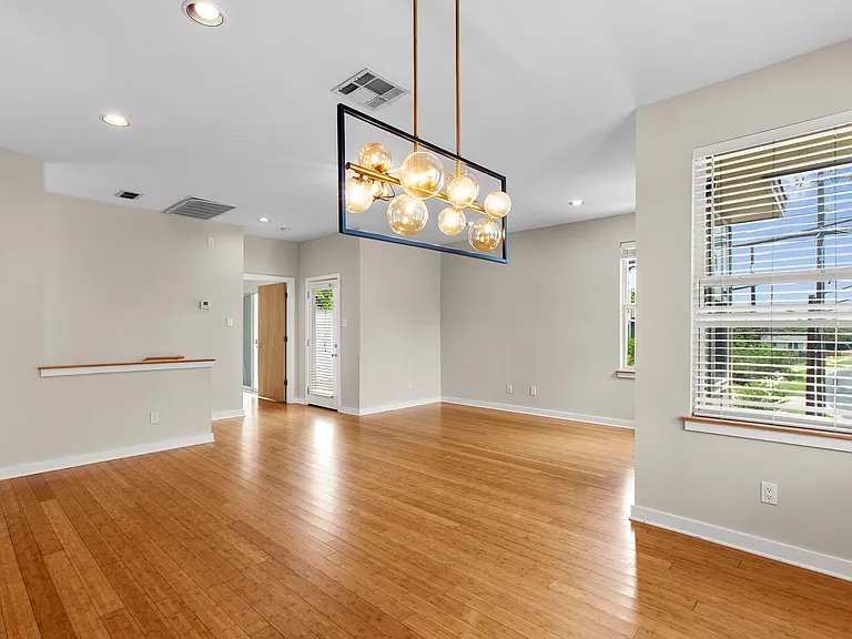 2314 S 5th St — Photo 16