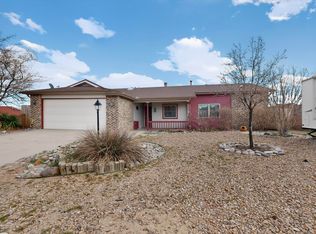 6383 Roadrunner Loop NE, Rio Rancho, NM 87144