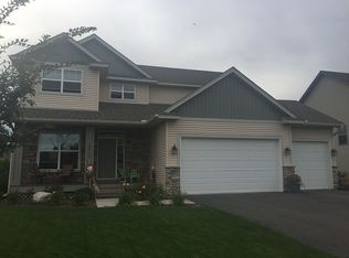 15732 Fairoaks Ave N, Hugo, MN 55038