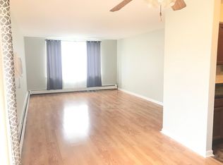 1475 Rebecca Dr APT 102, Hoffman Estates, IL 60169