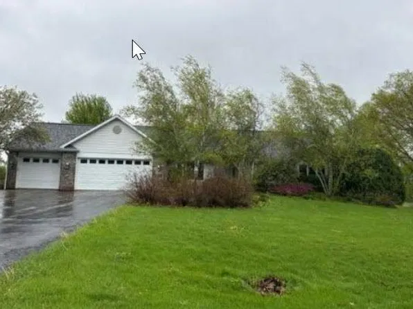 220 Glen Abbey Dr, Rockford, IL 61107