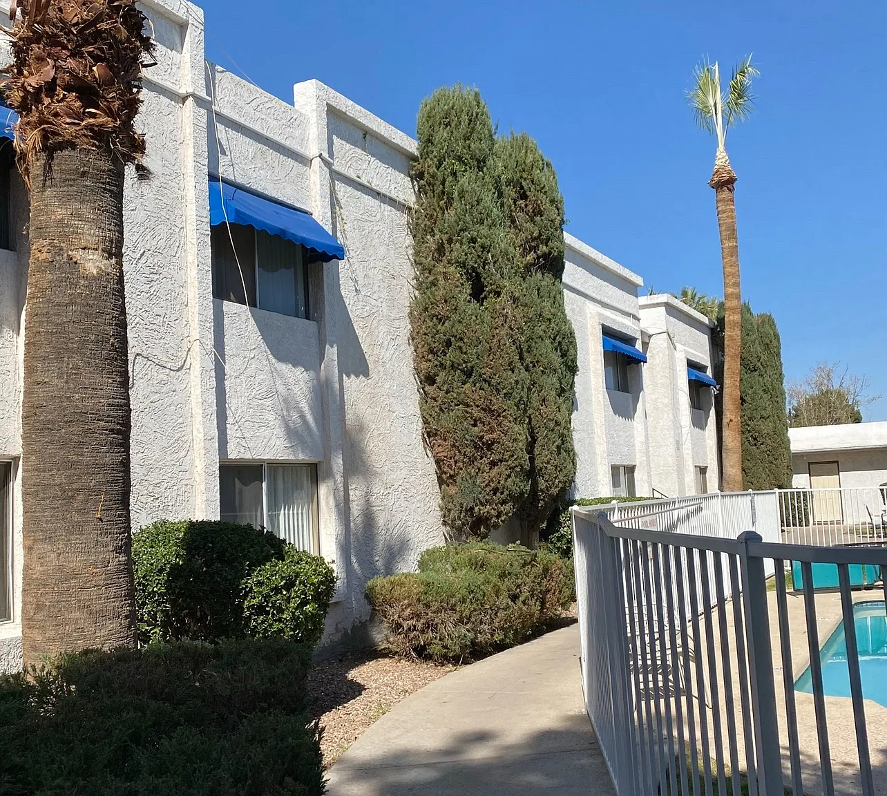 1 bed, 750 sqft, $1,200 — Photo 1