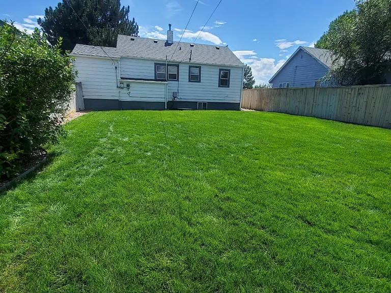 324 Chestnut St — Photo 2