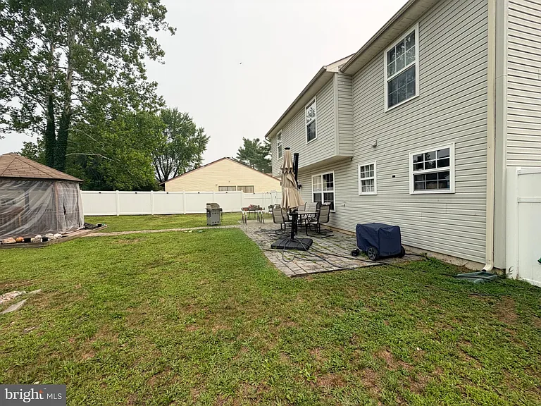 12 Peachton Ln — Photo 5