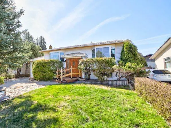 2018 21st Ave N, Lethbridge, AB T1H 4G6