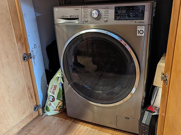 5th image of 4836 W Hutchinson St APT 301