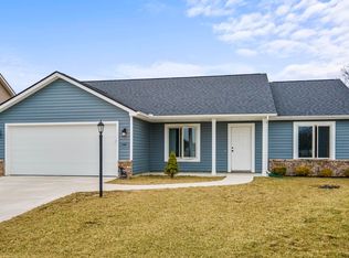 683 N Long Ridge Rd, Columbia City, IN 46725