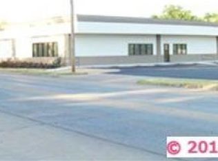 711 S Muskogee Ave, Tahlequah, OK 74464