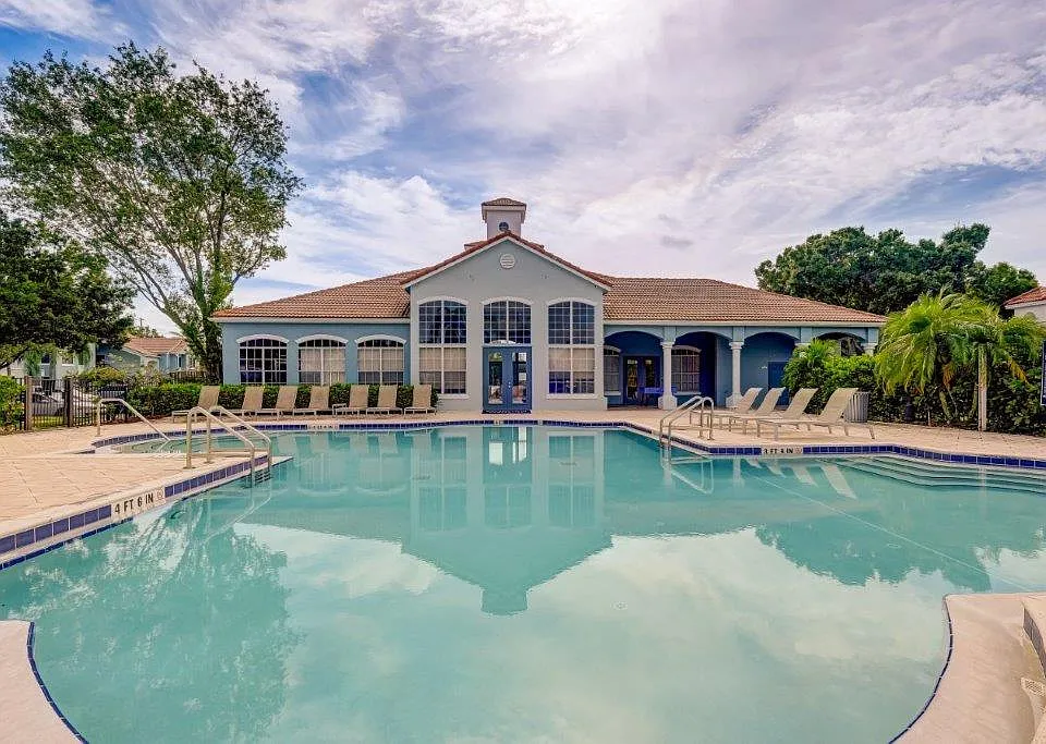 Royal St. George at the Villages Apartment Homes