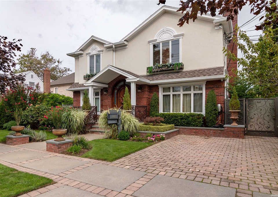 1st image of 15913 85th St