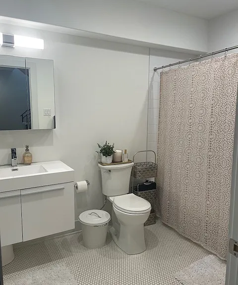 Guest bathroom