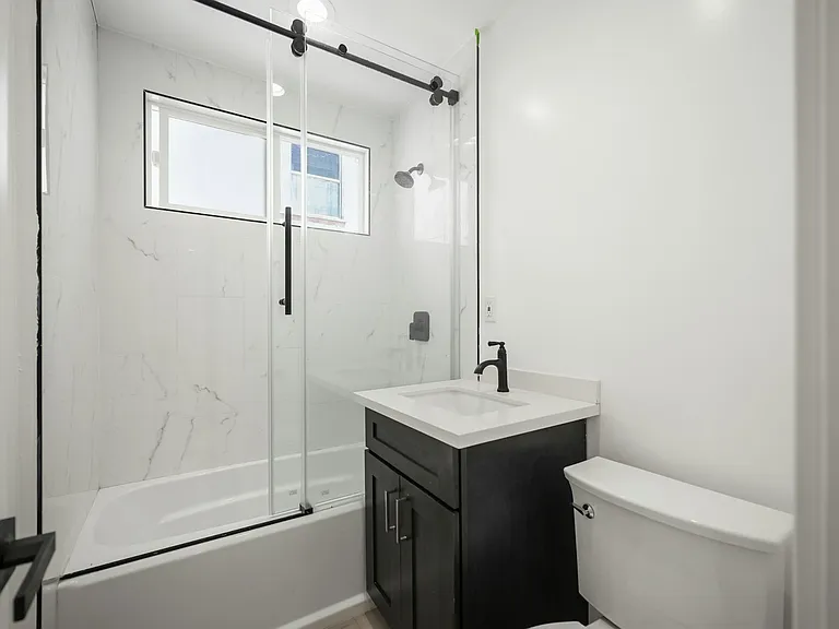 410 Lucas Ave #C — Photo 21