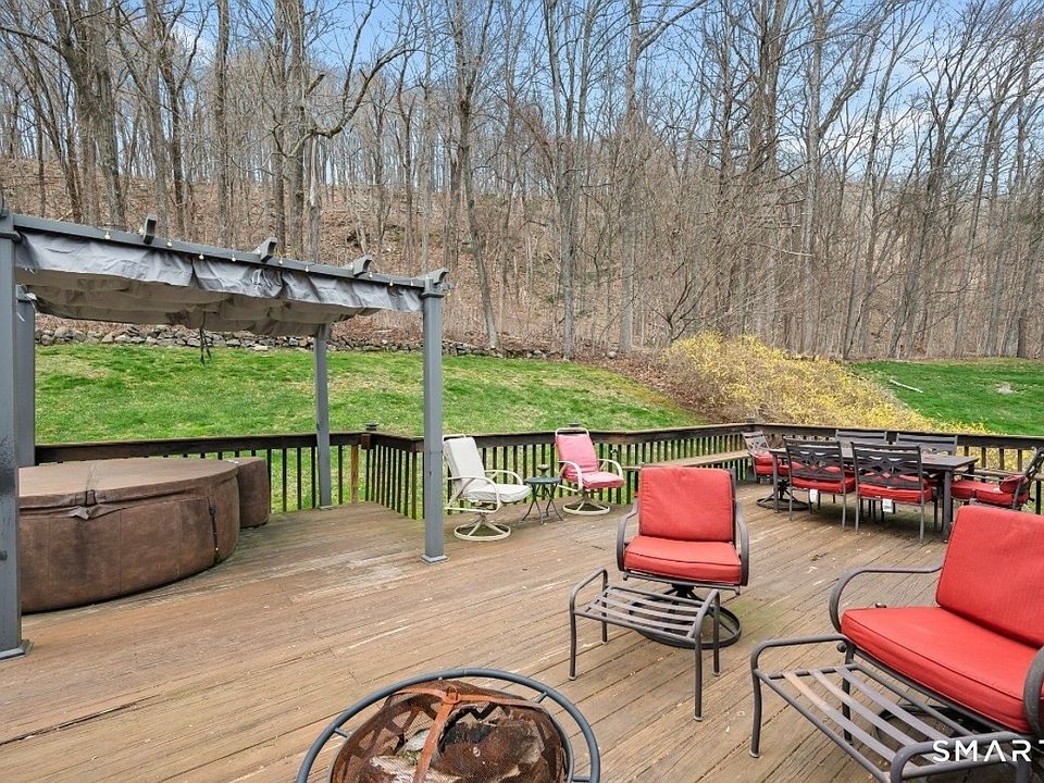 35 Mountain Edge Court, Cheshire, CT 06410 | Zillow