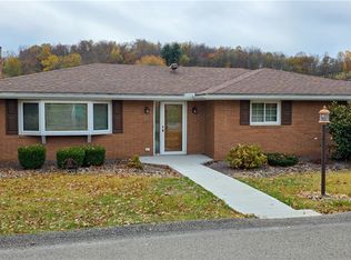 21 Stella St, Burgettstown, PA 15021