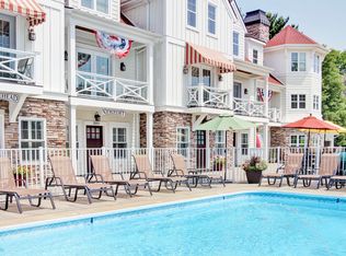 2057 Lake St, Holland, MI 49424