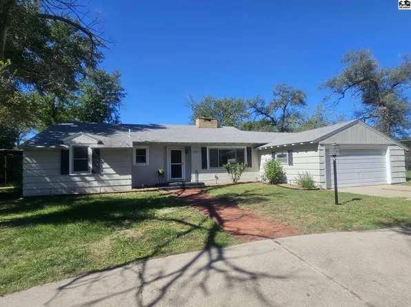 2809 N King St, Hutchinson, KS 67502