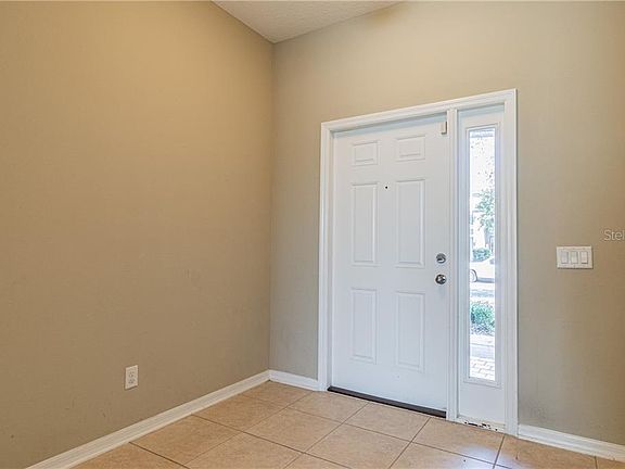 4th image of 10608 Pictorial Park Dr