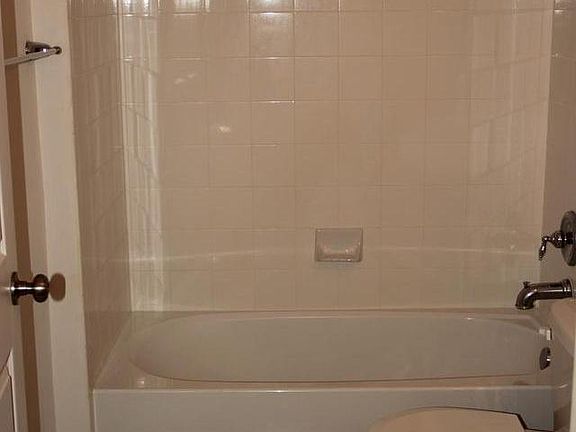 Full bathroom #1 in basement