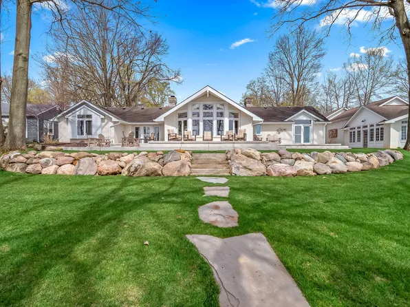 14152 Iyopawa Island Rd, Coldwater, MI 49036