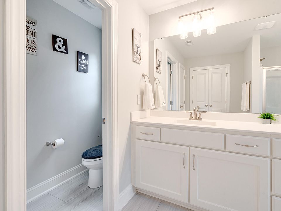 1st image of 15 Mulberry Pl